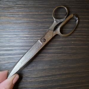Vintage 6 Inch Steel Laid Keen Kutter Scissors